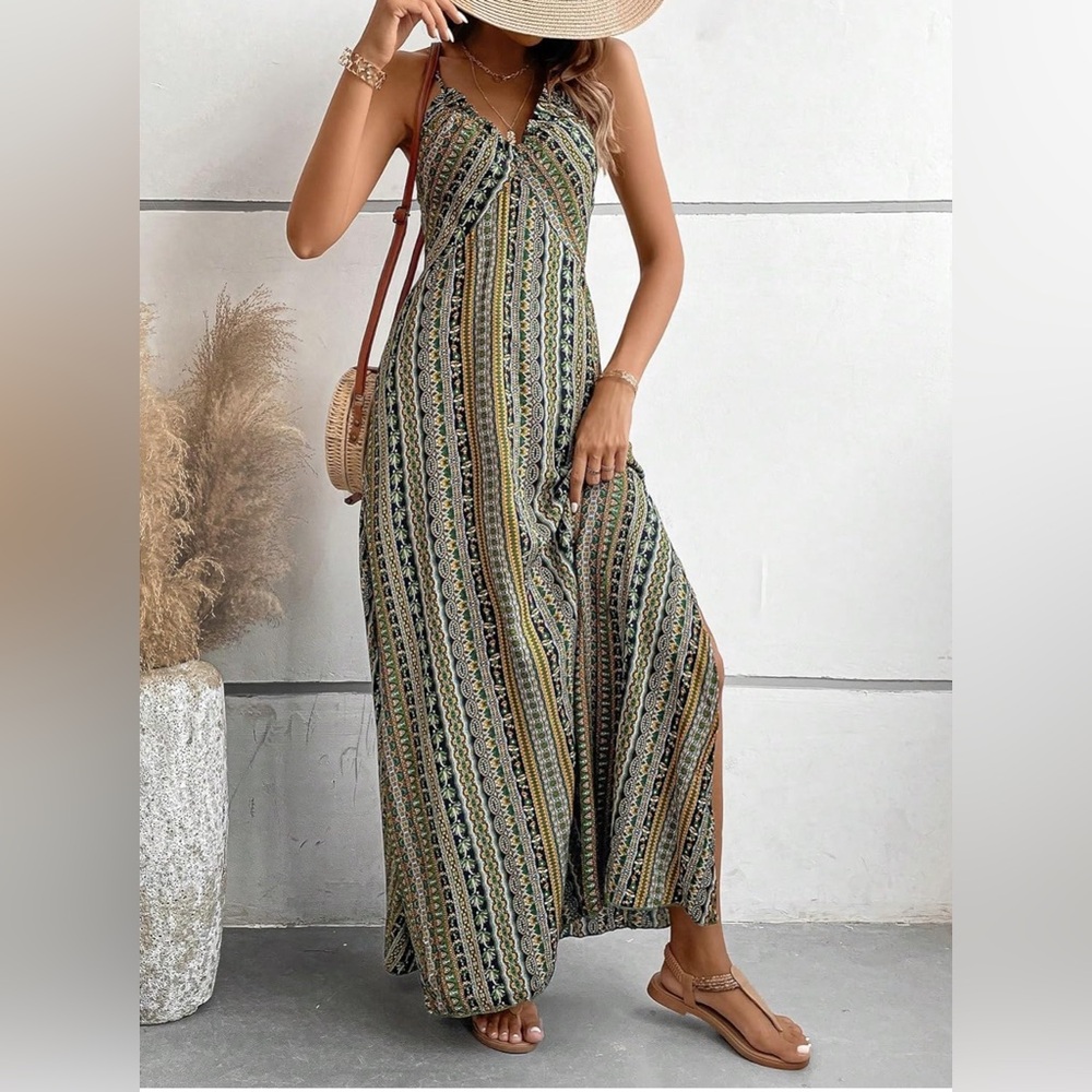NWT-Boho Chic V-neck Cami Dress - Picture 4 of 7